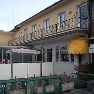 hotel-gronda-lagunare.hotelslidodijesolo.com/