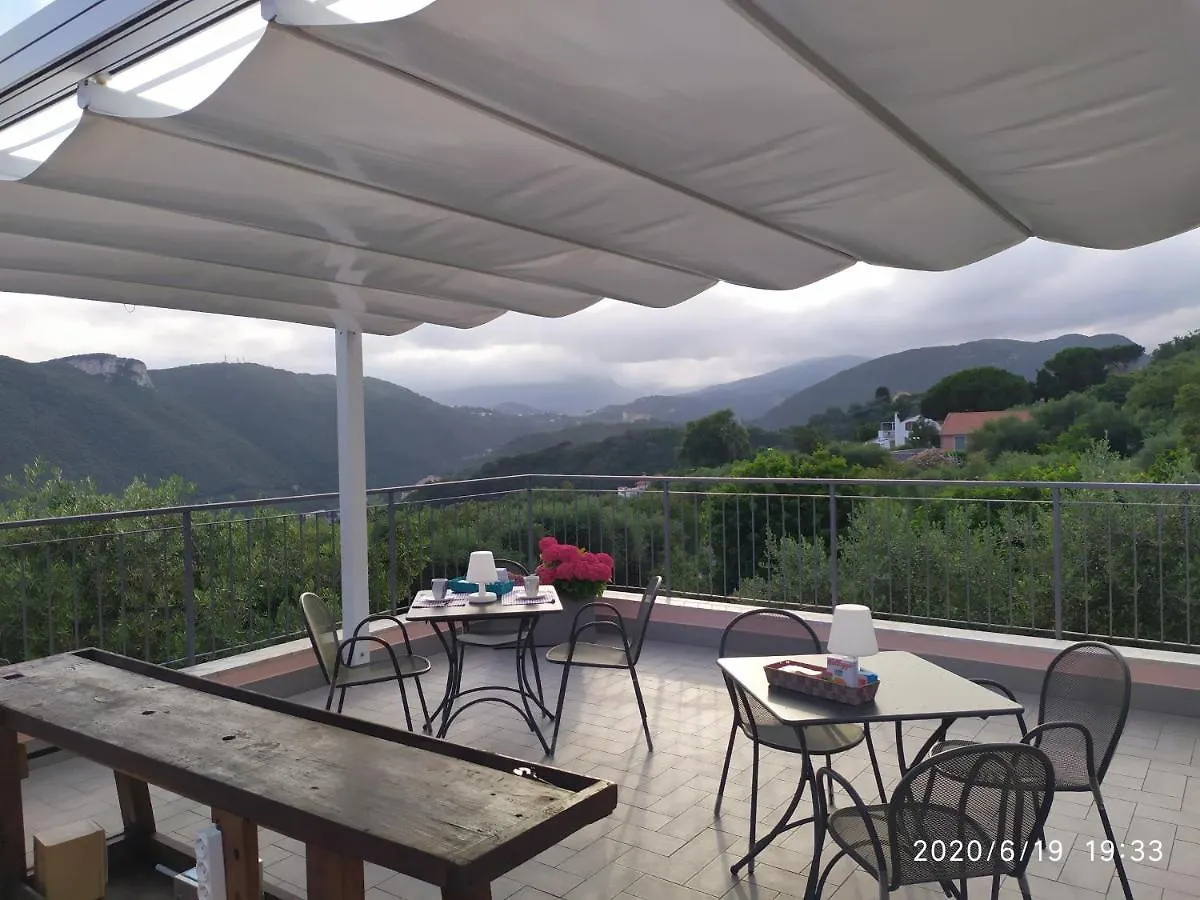 La Vie Est Belle Bed and Breakfast Finale Ligure 0*,  Italien