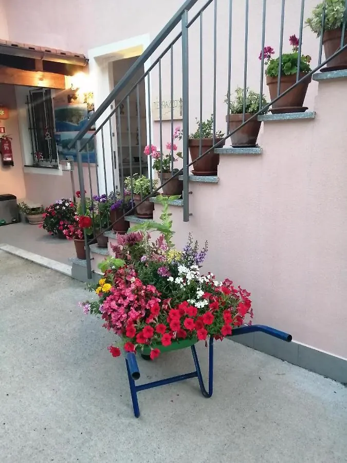 La Vie Est Belle Bed and Breakfast Finale Ligure Italien